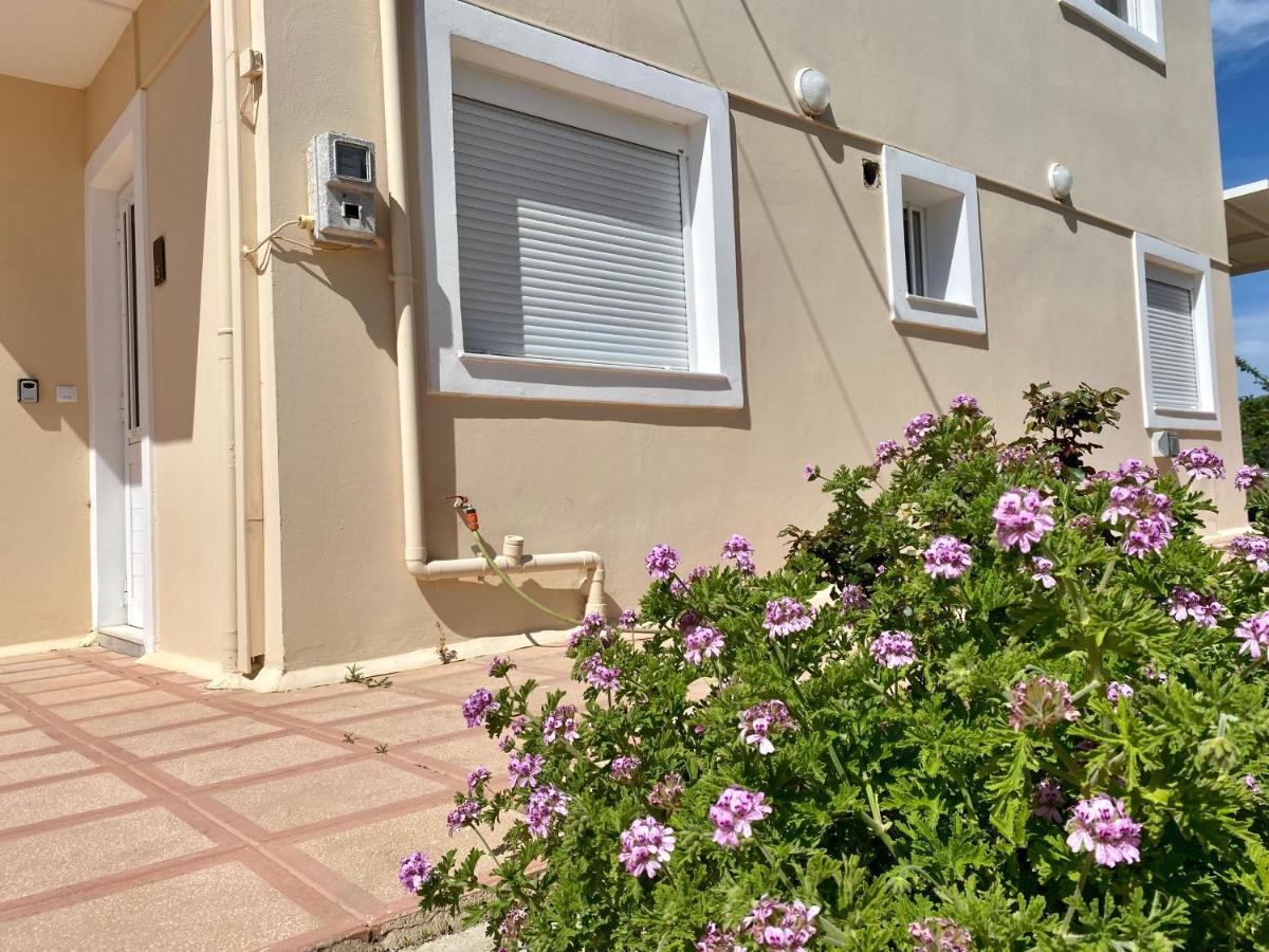 Family Friendly Apartment, In Nature, With Yard "5" Ziparion Экстерьер фото